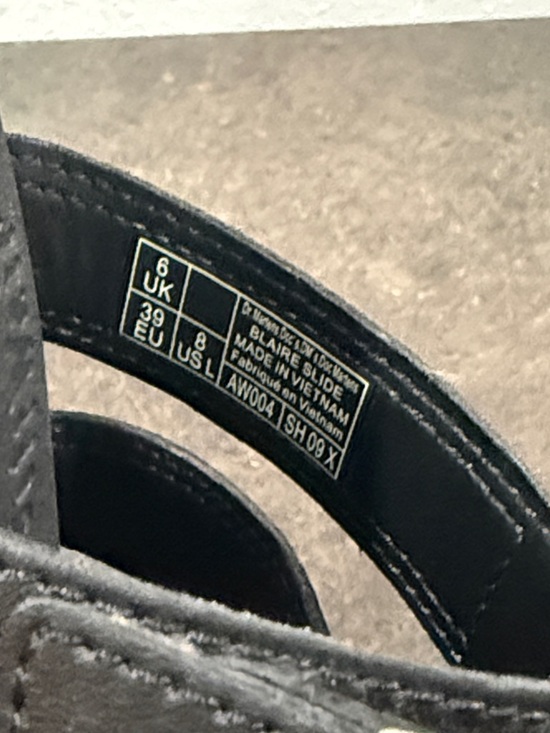 Dr. Martens Black Blaire Leather Slide Sandals Size 8 - Picture 6 of 7